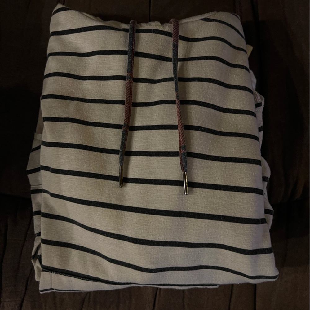 White and black striped sweatshirt tunic with hood